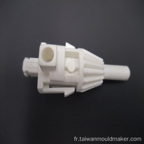 Taiwan Plastic Pièces Auto Moulding Outils de moulage par injection
